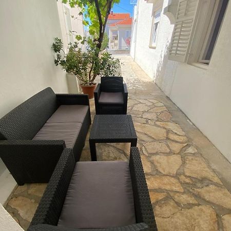 Apartmani Denona Centar Novalja Exteriér fotografie