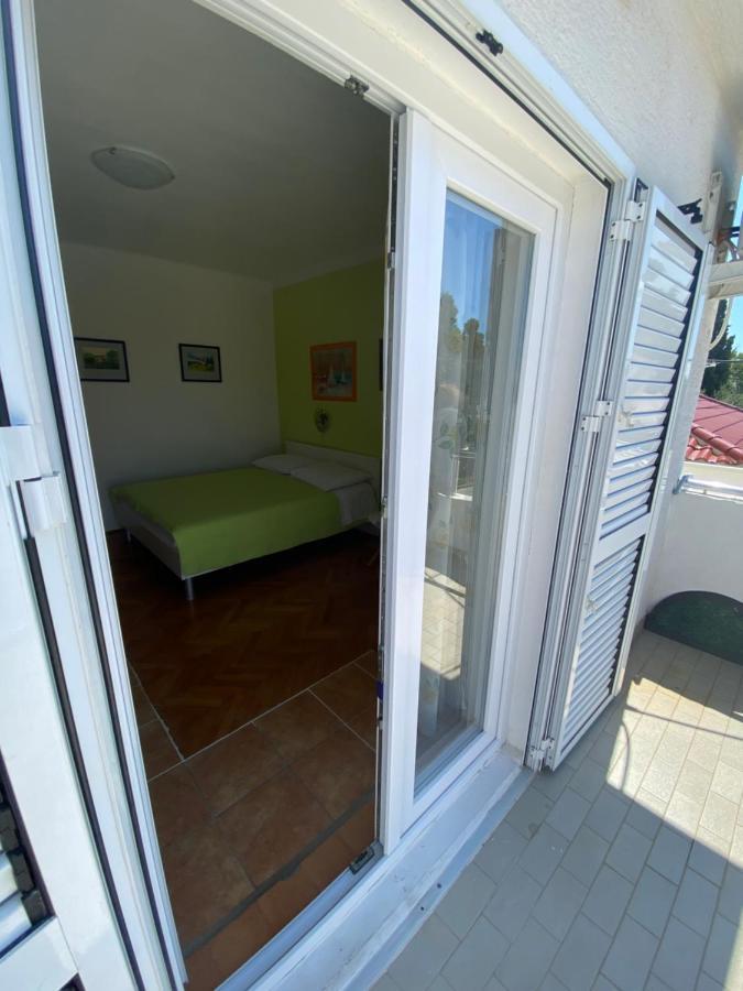 Apartmani Denona Centar Novalja Exteriér fotografie