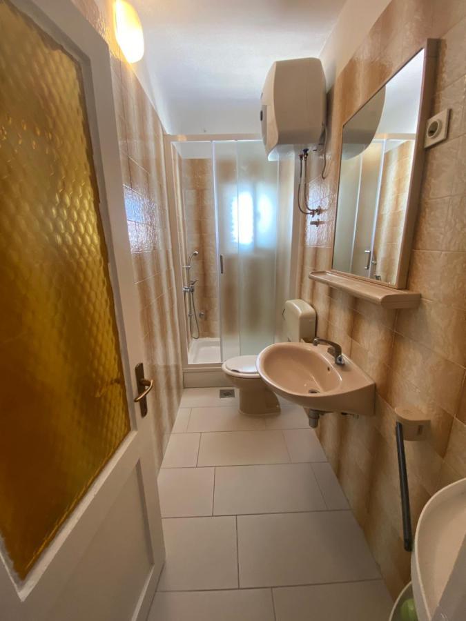 Apartmani Denona Centar Novalja Exteriér fotografie